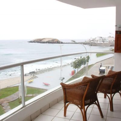 VENDO LINDO DPTO EN PLAYA BLANCA  PUNTA HERMOSA