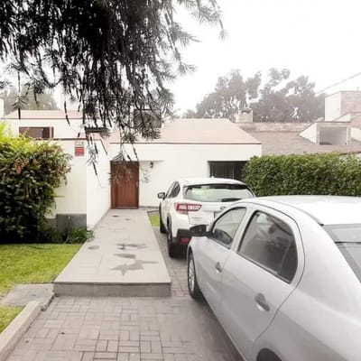 VENDO LINDA CASA EN  LOS ALAMOS DE MONTERRICO  SURCO