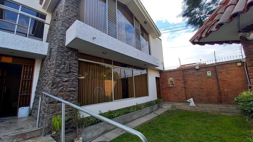 Se Alquila Casa como Oficina de 500 mts2 en San isidro