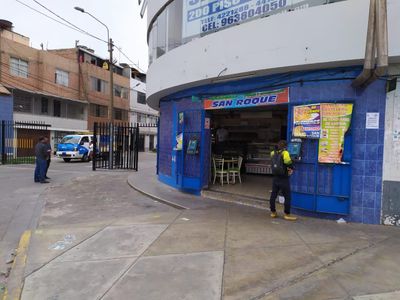 LOCAL DE ALTO TRANSITO CRUCE DE AVENIDA FAUCETT Y VENEZUELA