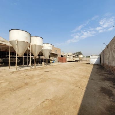 EXCELENTE LOCAL INDUSTRIAL I CENTRICO DE FACIL ACCESO
