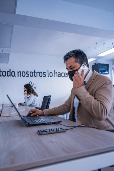 Alquiler de Oficinas San Isidro | Oficina Privada en Avenida 2 de Mayo
