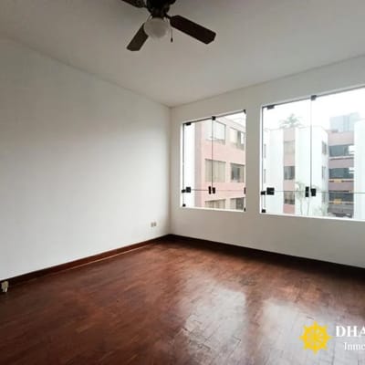 Hogar Perfecto Departamento en Golf Los Incas en Venta