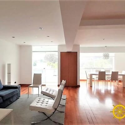 Exclusivo Triplex en Venta  Habitaciones  Cochera  Terraza en Miraflores
