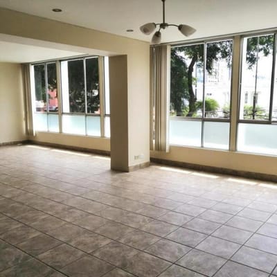 Tu Nuevo Hogar  m en Av Pardo   Cocheras