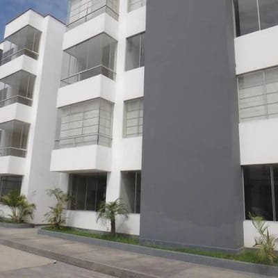 Encuentra tu nuevo hogar en Condominios Massaro Dpto ccochera en el to piso