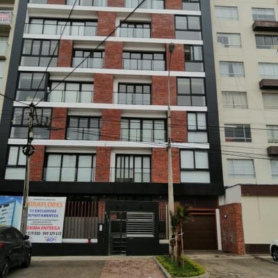 Venta de departamento de estreno en Miraflores