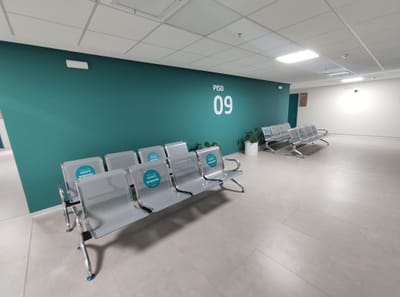SE ALQUILA EXCLUSIVO CONSULTORIO EN MODERNO EDIFICIO MEDICO