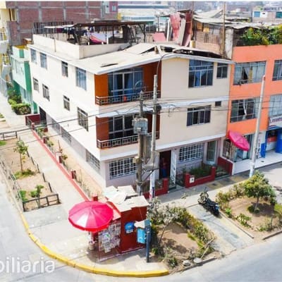 ¡TU NEGOCIO EN LA MEJOR ZONA COMERCIAL DEL RIMAC!