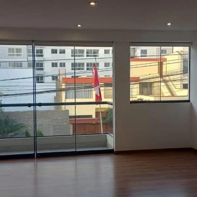 URB HIGUERETA SURCO VENTA LINDO DEPARTAMENTO DO PISO TERRAZA