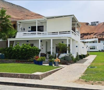 CASA DE PLAYA BELLISIMA EN BOCA LEON