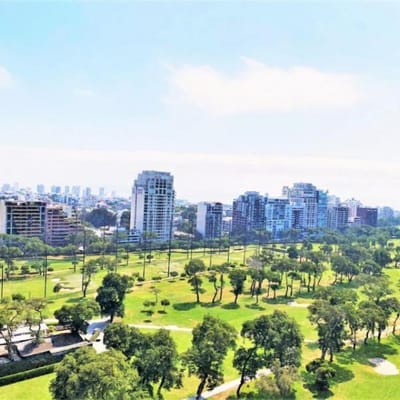 ALQUILO DPTO MODERNO CON VISTA AL GOLF