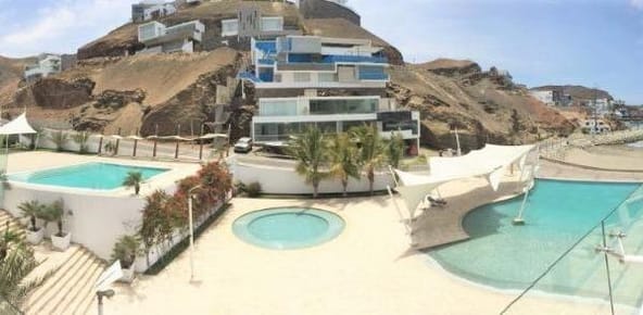 VENDO TERRENO CON LINDA VISTA AL MAR EN PLAYA POSEIDON