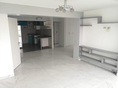 SE VENDE LINDO DEPARTAMENTO SERGIO BERNALES BARRIO MEDICO