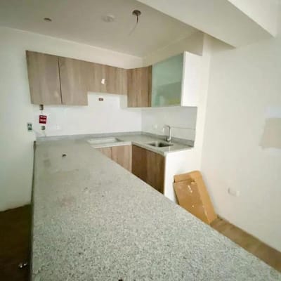 Departamento  en 1er piso con patios