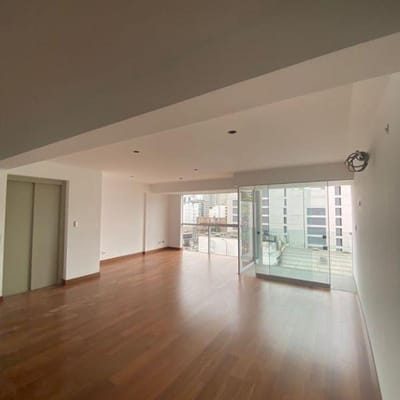 DÚPLEX DE 3 DORMITORIOS  EN MIRAFLORES!!