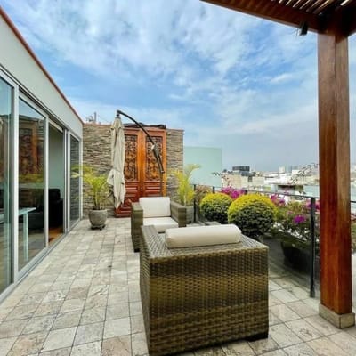 Se vende o Alquila penthouse en Chacarilla  Surco