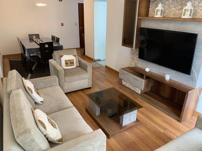 ESPECTACULAR FLAT EN MIRAFLORES ALQUILER