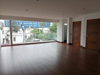 BELLO DUPLEX EN VENTA EN SAN ISIDRO