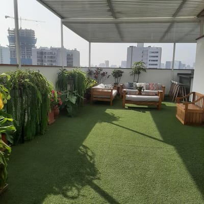 VENDO HERMOSO DUPLEX DE  HAB CON CUARTO DE JUEGOS Y TERRAZA