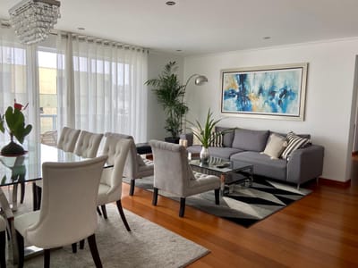 IMPECABLE DEPARTAMENTO CON EXCELENTE DISTRIBUCION
