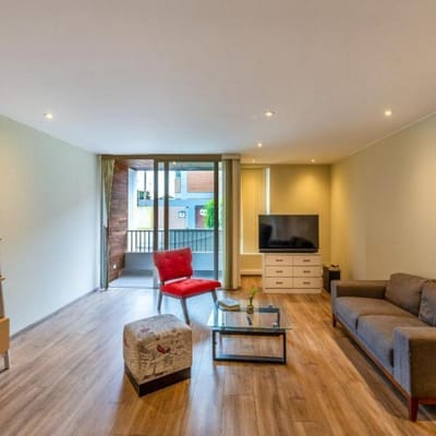EN VENTA MODERNO FLAT  M CON  DORMITORIOS  CALLE MAYORAZGO SAN BORJA