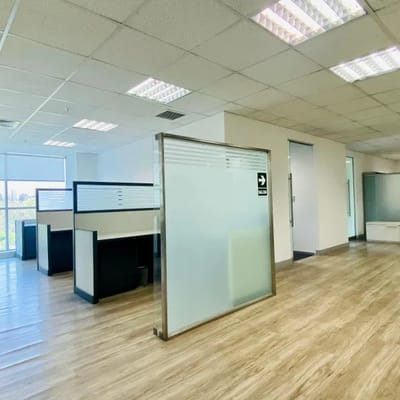 OCASION SE VENDE EMPRESA CON OFICINA