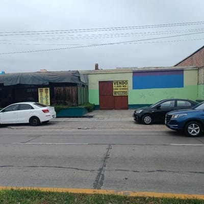 LA PERLA  TERRENO AV SANTA ROSA
