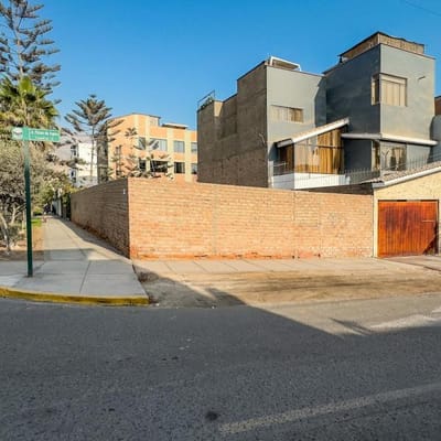 Terreno de m La Molina Portada del Sol  Zona Tranquila y Parque Privado
