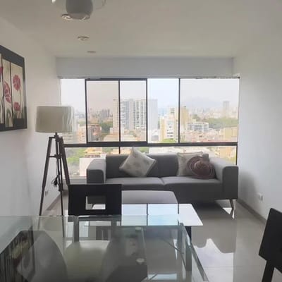 Lujoso Dpto amblado m  Dormitorio San Isidro casa club y amenidades