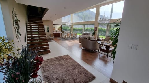 CASA LISTA PARA VIVIR EN UN SUPER LUGAR! CONDOMINIO LA QUEBRADA CASA EN VENTA!!!