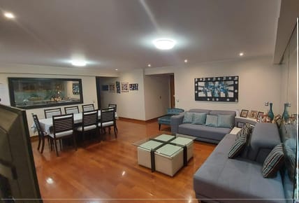 VENDO AMPLIO Y EXCLUSIVO DEPARTAMENTO EN SURCO - CHACARILLA