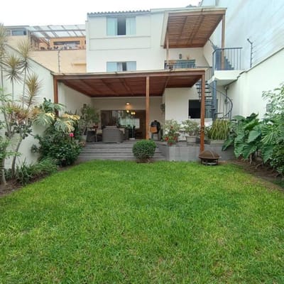 Comoda Casa familiar en excelente ubicacin en Surco