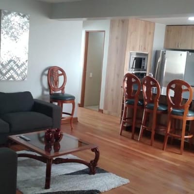 Amplio departamento amoblado en alquiler en Malecon Cisneros Miraflores