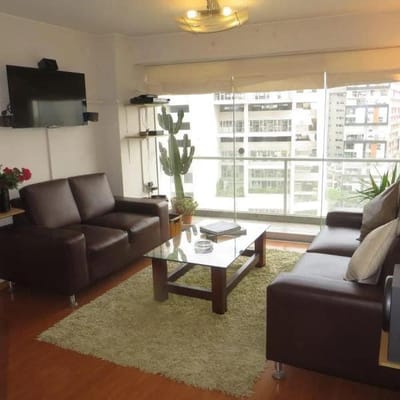Hermoso Flat amoblado y equipado en Miraflores con vista al Mar