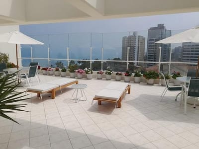 ALQUILO DEPARTAMENTO CON VISTA AL MAR MALECON DE LA RESERVA LARCOMARMIRAFLORES