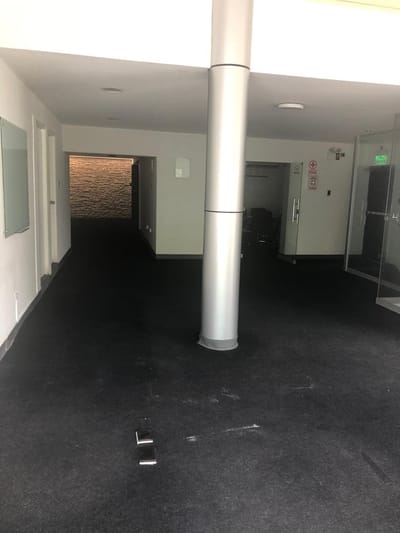 Local comercial 140m2 av alto transito peatonal