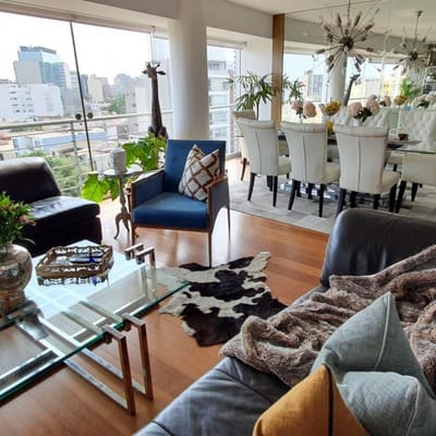 VENDO TRIPLEX MIRAFLORES NEGOCIABLE Precio rebajado