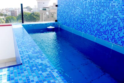 OPORTUNIDAD ÚNICA  DEPARTAMENTO TRIPLEX CON PISCINA