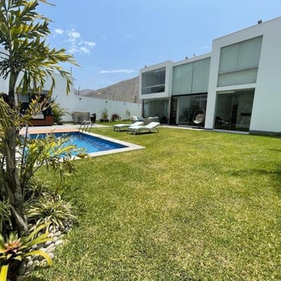 AT m  Casa en condominio La Planicie