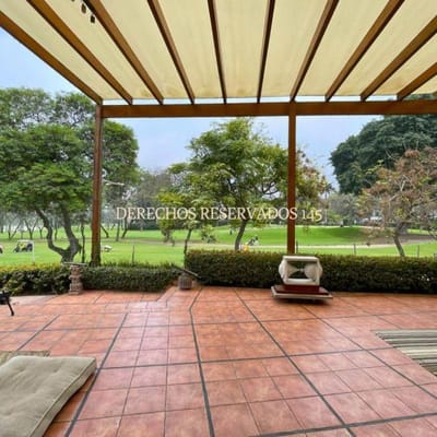 Hermosa residencia en La Planicie con vista al Golf