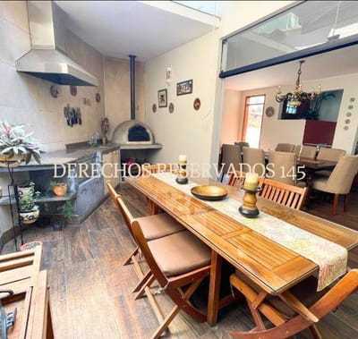 AC  m  Baj de Precio Linda Casa en Condominio cerca a Parque