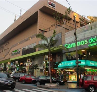 A T  m  Local Comercial en C C Chacarilla  Surco