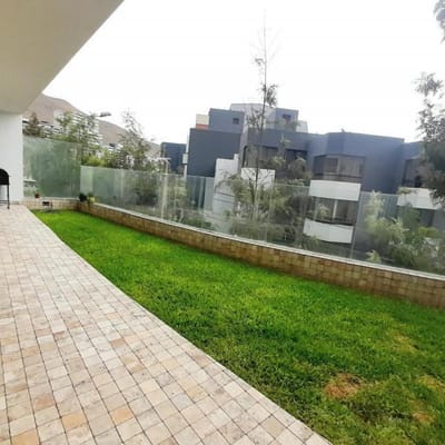 Departamento tipo Duplex con Jardín - CERROS DE CAMACHO
