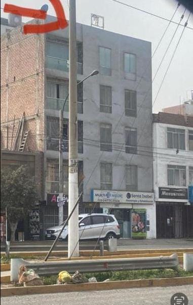 En la zona ms cntrica y comercial del Cono Norte Para terminar de construir tu depa de  m