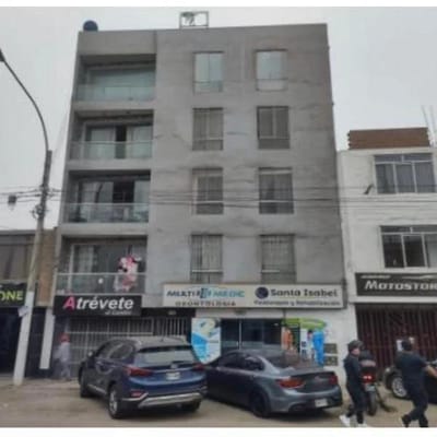 En la zona ms cntrica y comercial del Cono Norte Para terminar de construir tu depa de  m