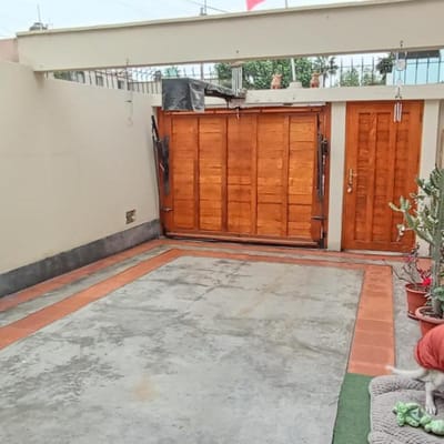 VENDO LINDA CASA EN  CONDOMINIO SANTIAGO DE SURCO