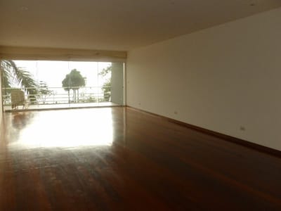 Venta de Departamento Terraza, Vista al Mar y Malecón en Barranco