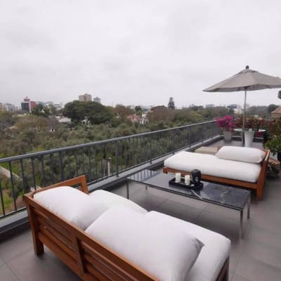 Vendo Pent House de 449m², con amplias terrazas, frente al Olivar de San Isidro