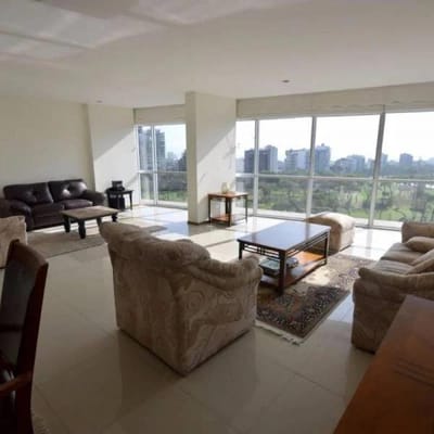 Vendo/alquilo moderno departamento de 213m² frente al Golf, San Isidro